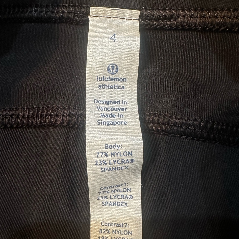 Lululemon women’s bike shorts with pockets sz4 - Picture 8 of 12